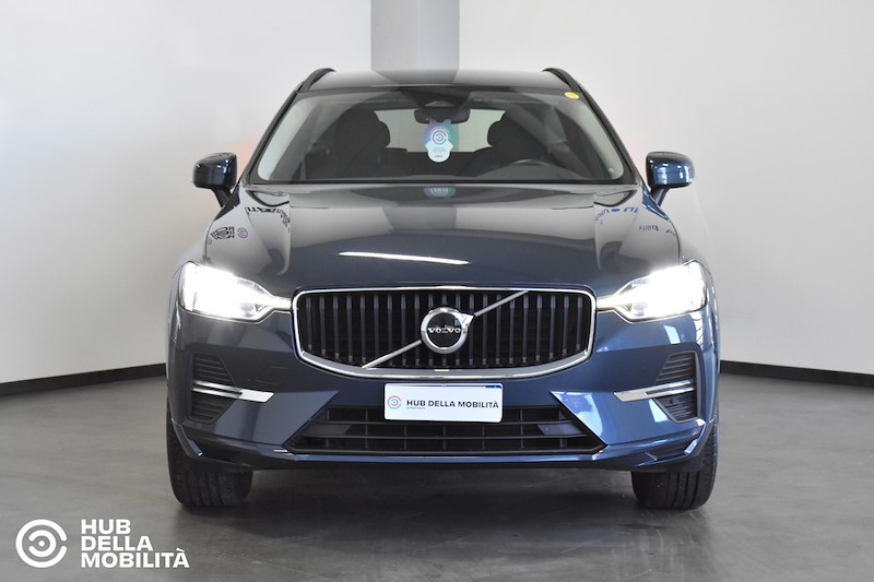 VOLVO XC60 B4 (d) automatico Core